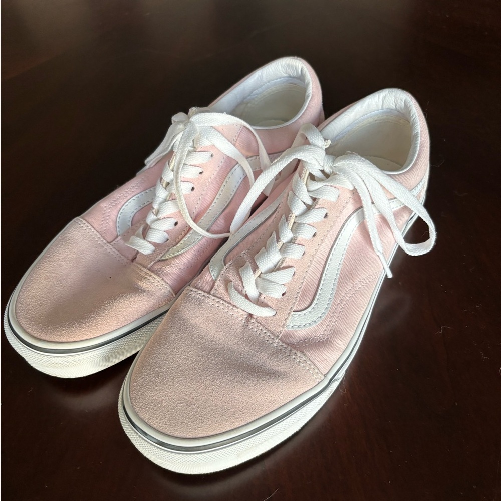 Vans Women's Pink Sneakers